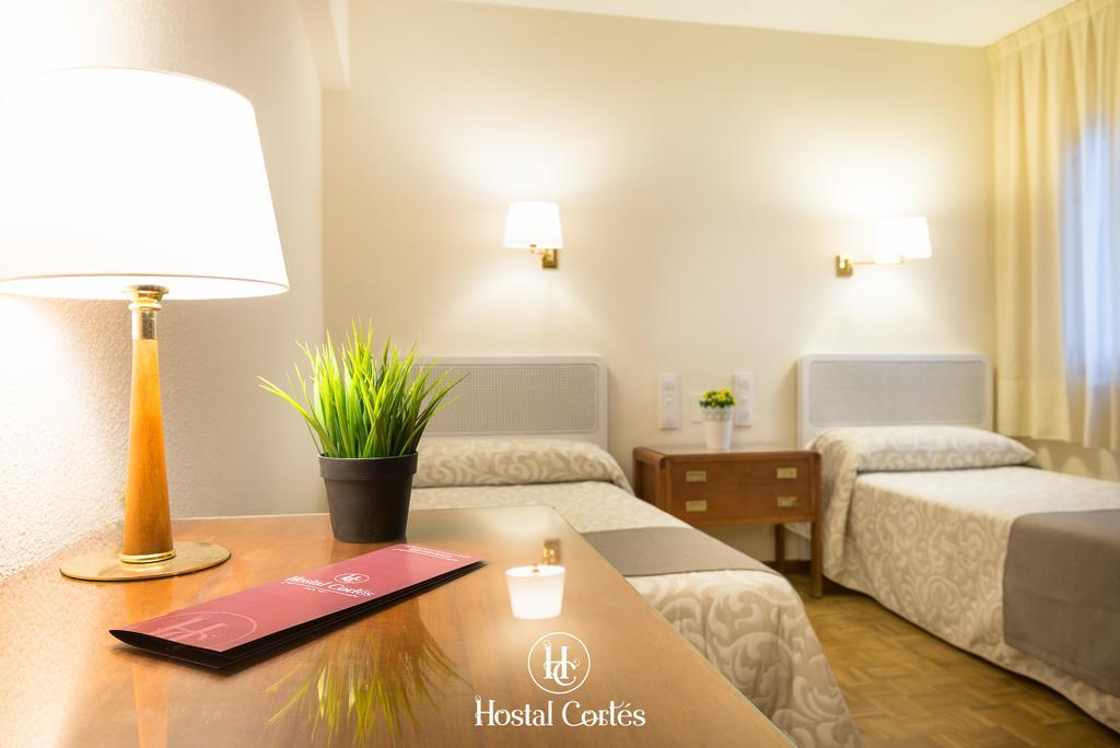 Hostal Cortes Cuenca  Exterior photo